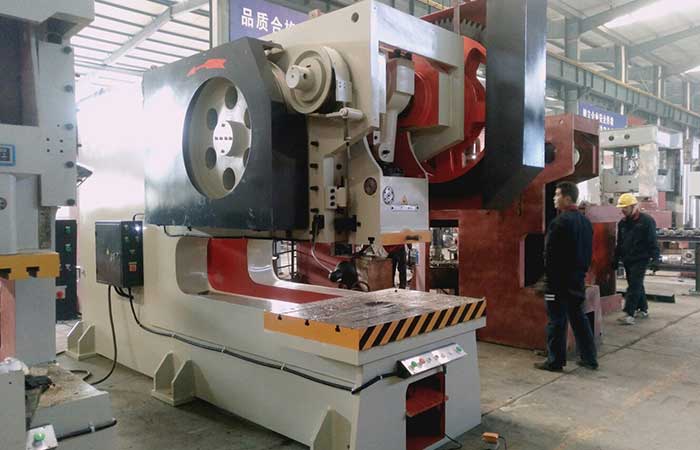 開(kāi)式固定臺(tái)深喉沖床